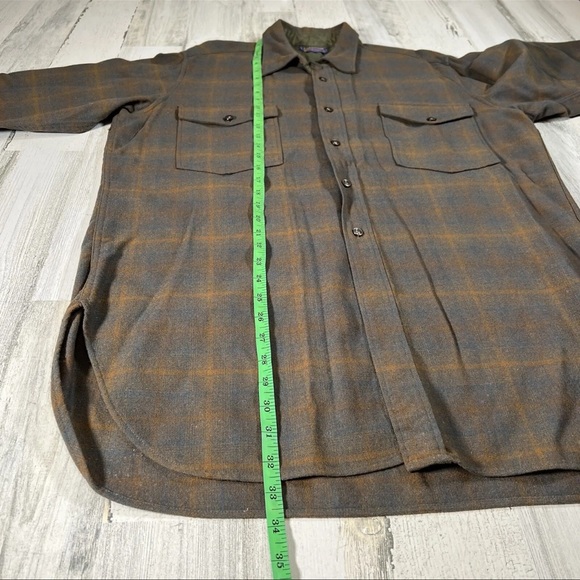 Vintage Pendleton Wool Flannel Shirt Mens Large 16 1/2 100% Virgin Wool USA - Picture 7 of 8